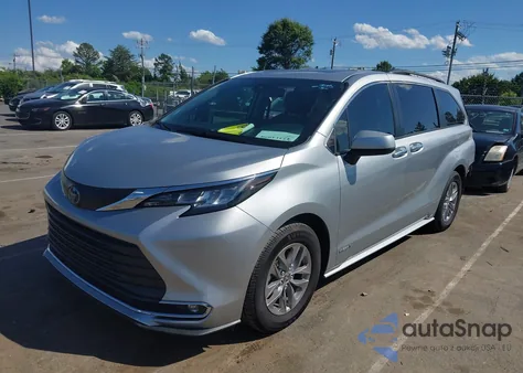 2021 Toyota Sienna Xle from USA, damaged, VIN 5TDYRKEC3MS026473